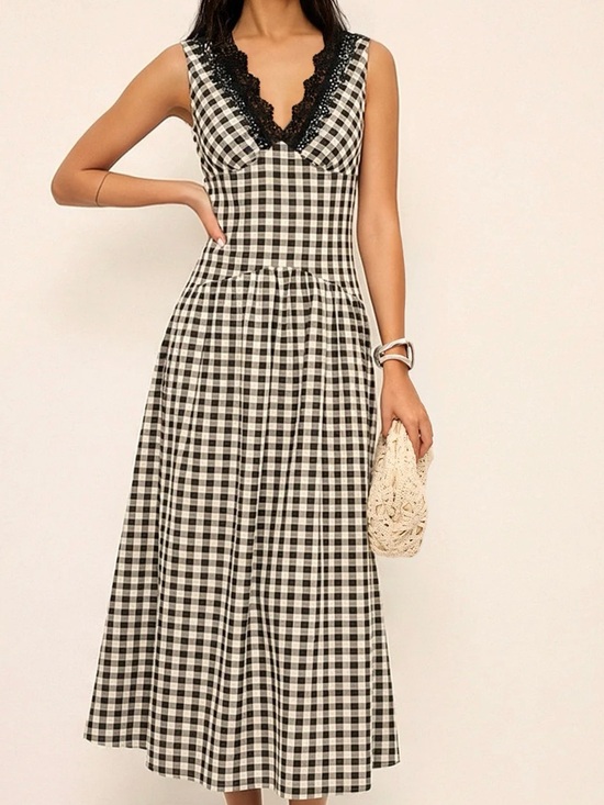 Commense Dresses & Skirts - Commense Sleeveless Lace Trim Gingham Maxi Dress - Large